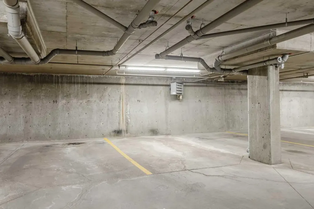 4975 130 Avenue SE Calgary AB T2Z 4M4