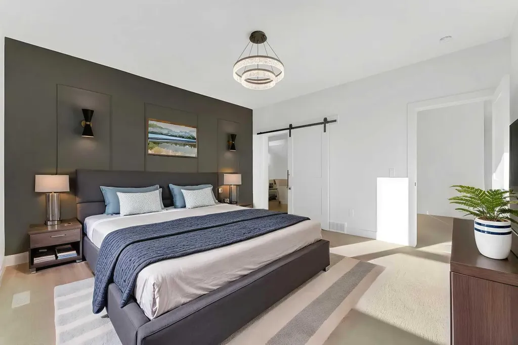 99 South Shore Road Chestermere AB T1X 3G2