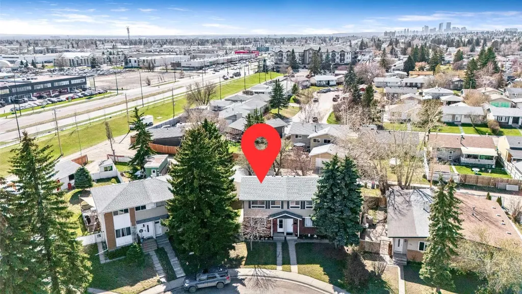 120 Pennsburg Way SE Calgary AB T2A 2J5