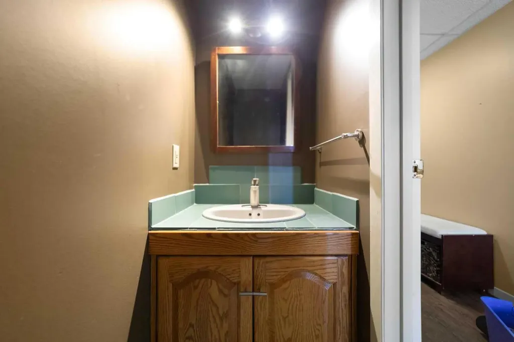 44402 Range Road 125 Rural Flagstaff County AB T0B4C0