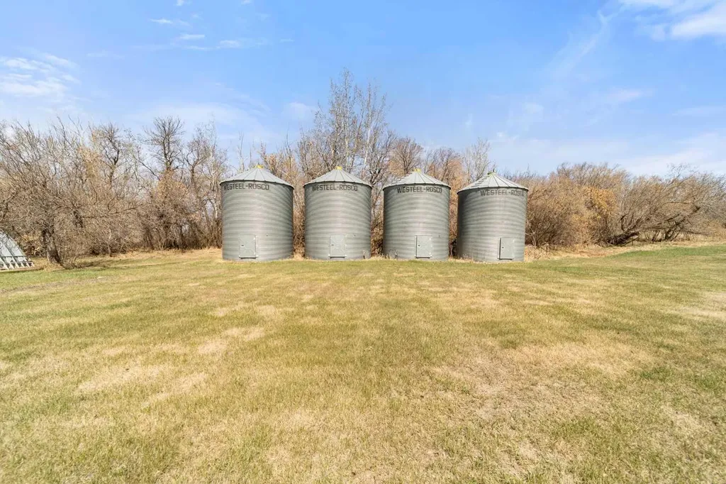 44402 Range Road 125 Rural Flagstaff County AB T0B4C0