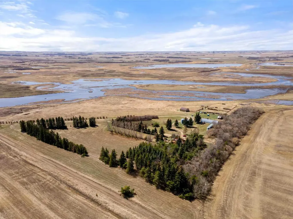 44402 Range Road 125 Rural Flagstaff County AB T0B4C0