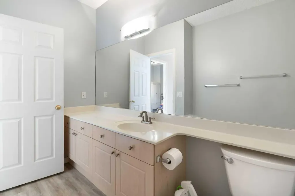5703 5 Street SW Calgary AB T2V 1A8