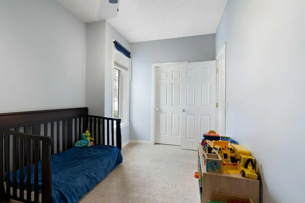 5703 5 Street SW Calgary AB T2V 1A8