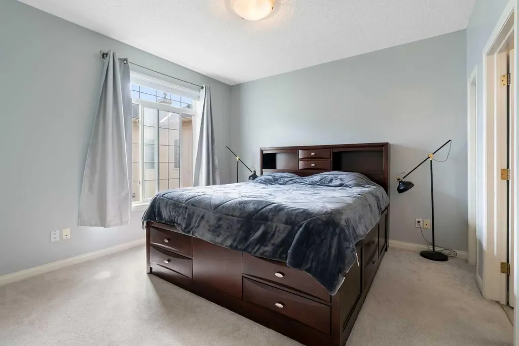5703 5 Street SW Calgary AB T2V 1A8