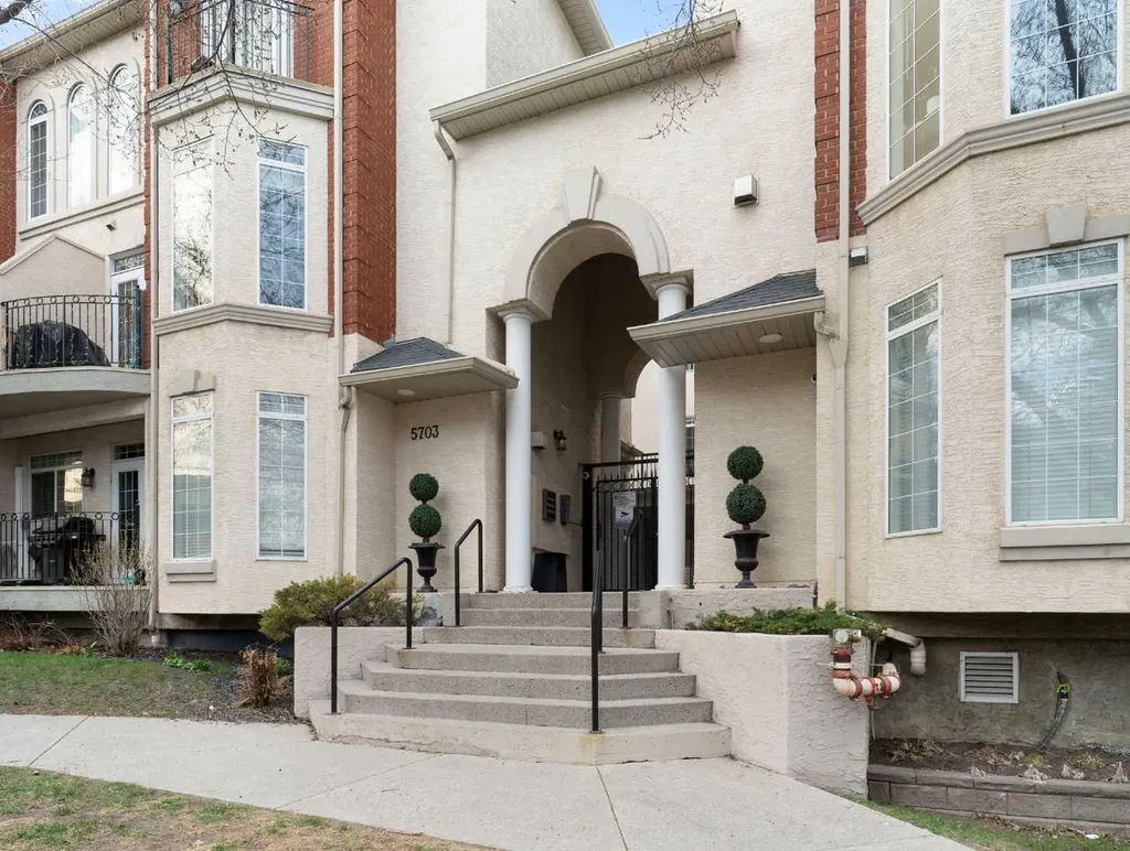 5703 5 Street SW Calgary AB T2V 1A8