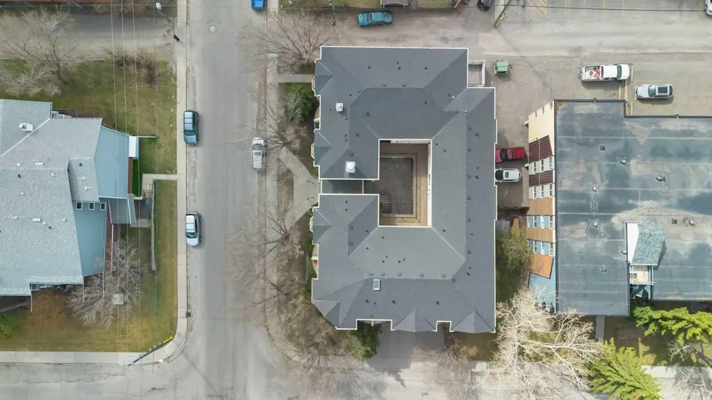 5703 5 Street SW Calgary AB T2V 1A8