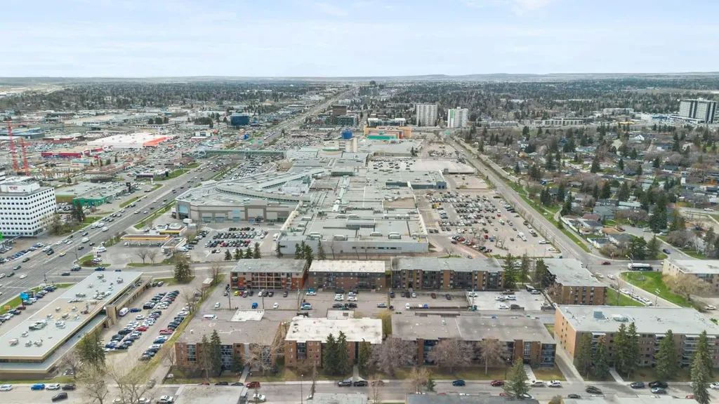 5703 5 Street SW Calgary AB T2V 1A8