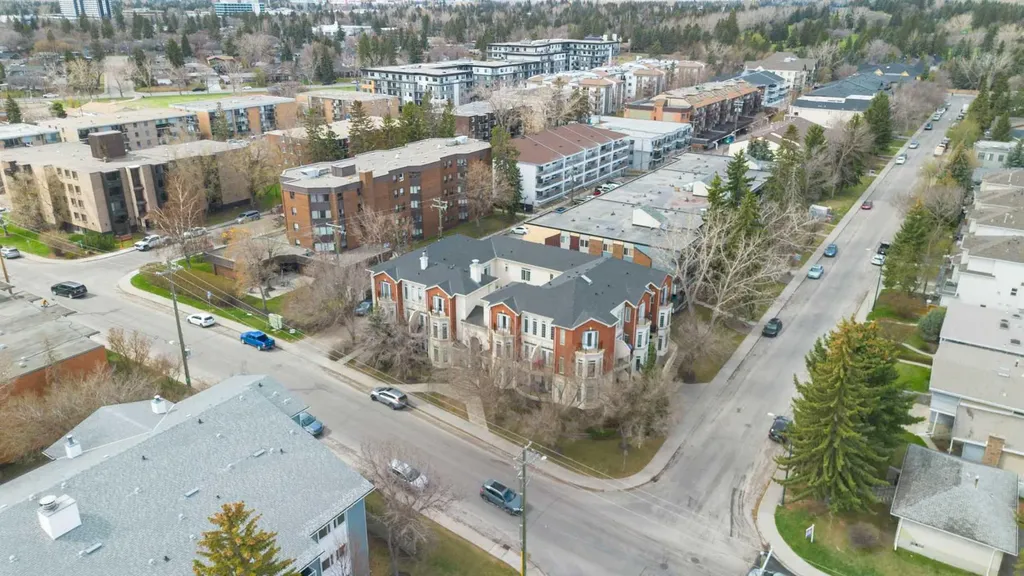 5703 5 Street SW Calgary AB T2V 1A8