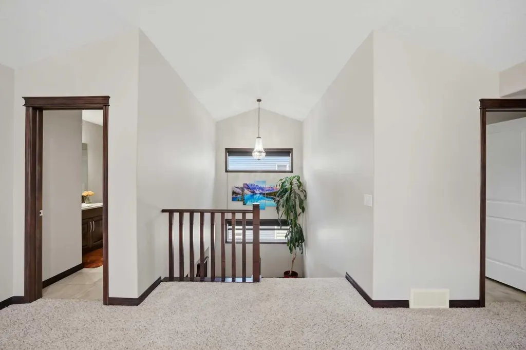 233 Aspenmere Circle Chestermere AB T1X0T6