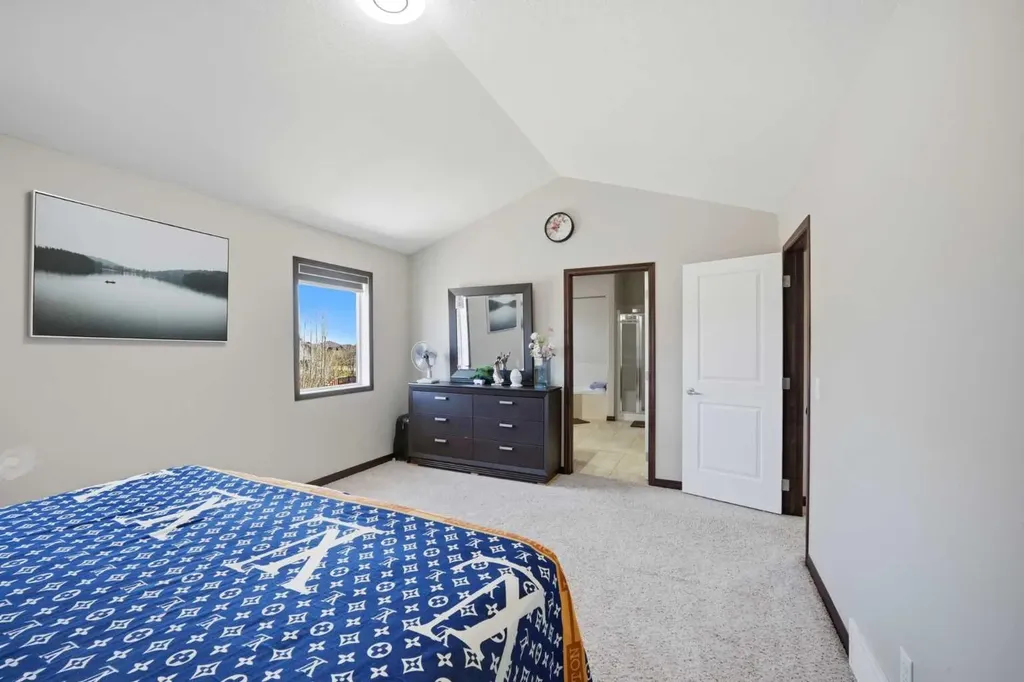 233 Aspenmere Circle Chestermere AB T1X0T6