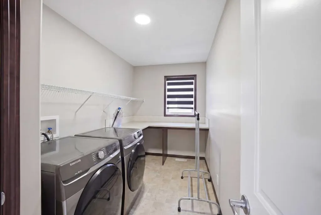 233 Aspenmere Circle Chestermere AB T1X0T6