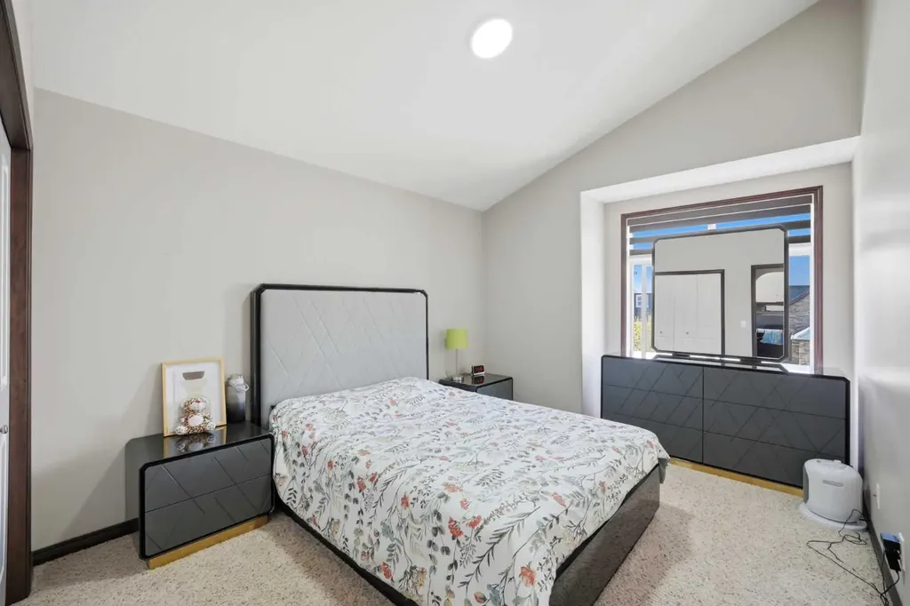 233 Aspenmere Circle Chestermere AB T1X0T6