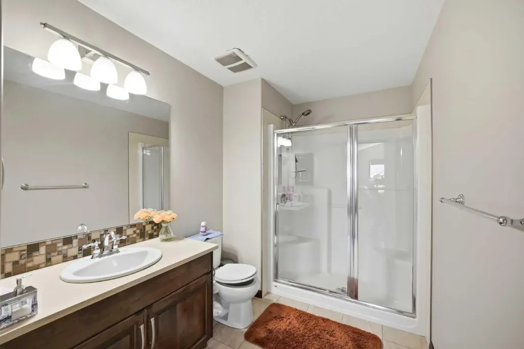 233 Aspenmere Circle Chestermere AB T1X0T6