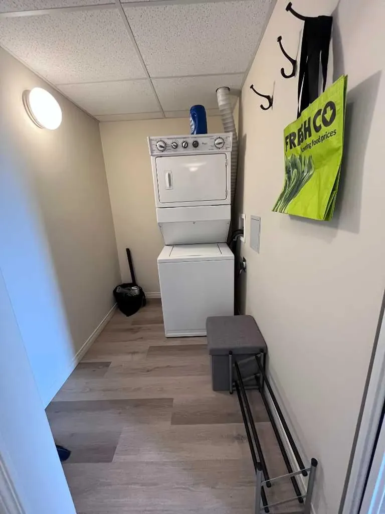 9124 96 Avenue Grande Prairie AB T8X0A1