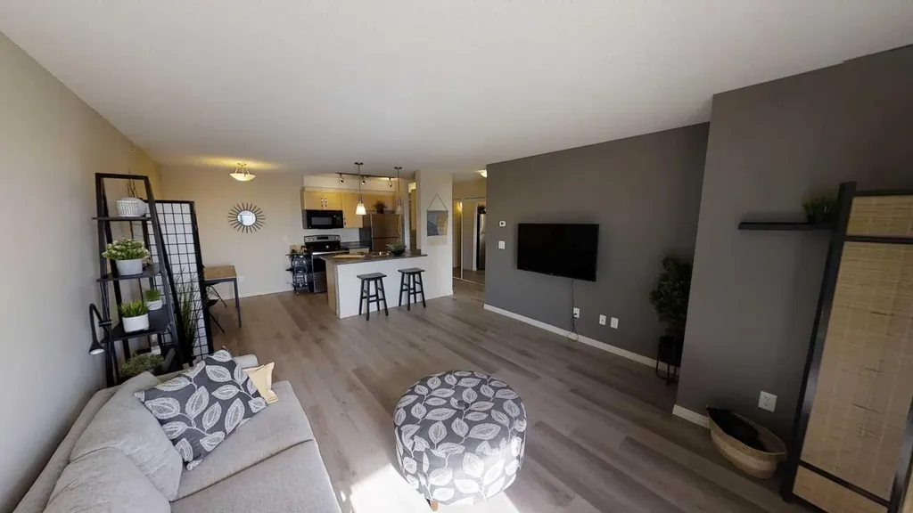 9124 96 Avenue Grande Prairie AB T8X0A1
