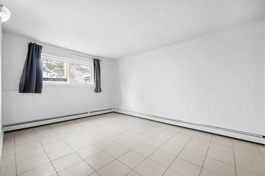 2111 14 Street SW Calgary AB T2T 3T2