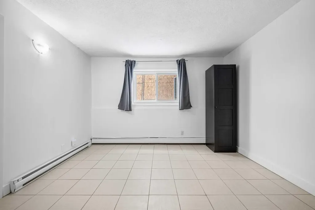 2111 14 Street SW Calgary AB T2T 3T2