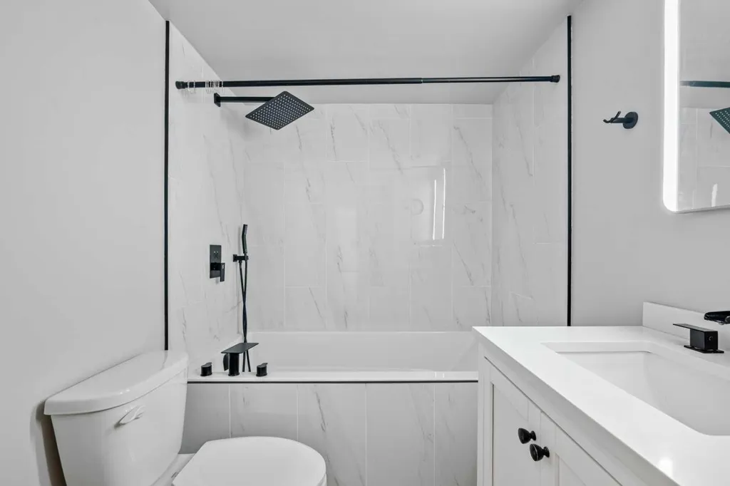 2111 14 Street SW Calgary AB T2T 3T2