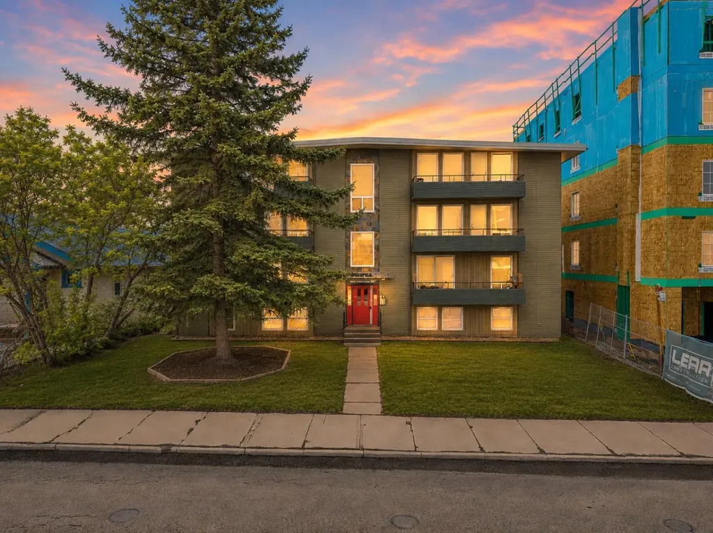 2111 14 Street SW Calgary AB T2T 3T2