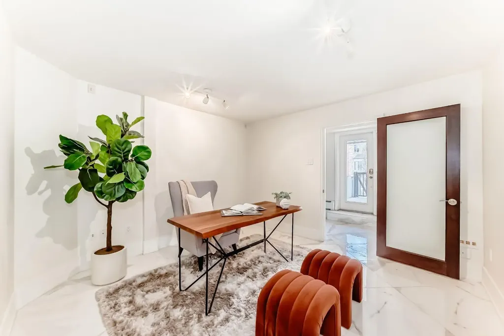2422 Erlton Street SW Calgary AB T2Z3B6