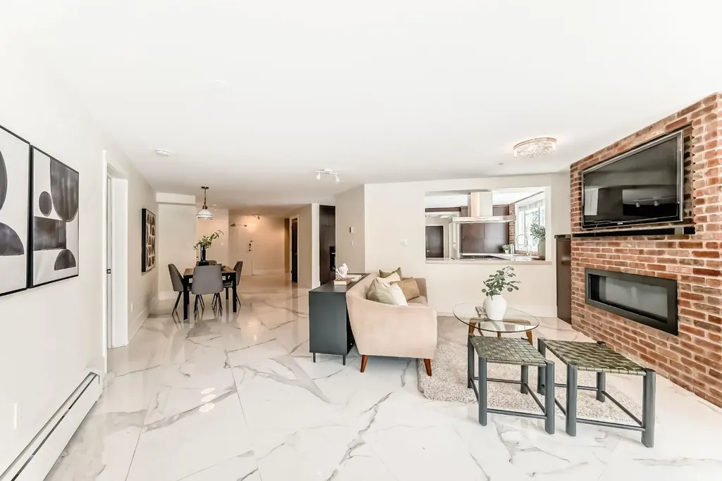 2422 Erlton Street SW Calgary AB T2Z3B6