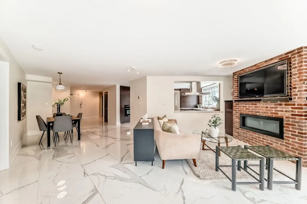 2422 Erlton Street SW Calgary AB T2Z3B6