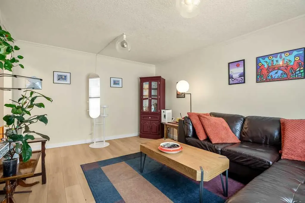99 Beddington Crescent NE Calgary AB T3K 1N4