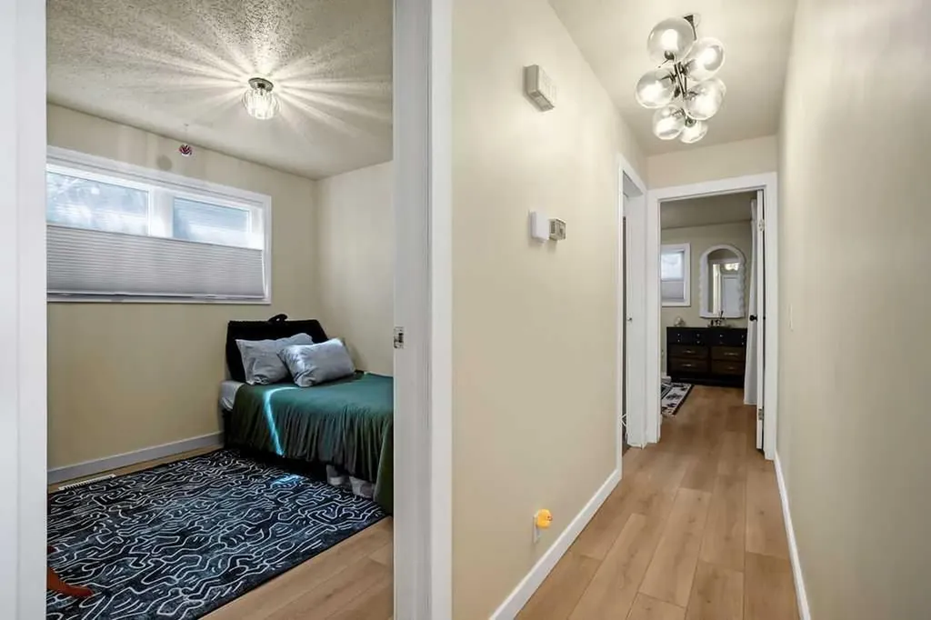 99 Beddington Crescent NE Calgary AB T3K 1N4