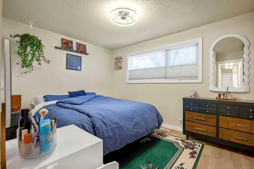 99 Beddington Crescent NE Calgary AB T3K 1N4