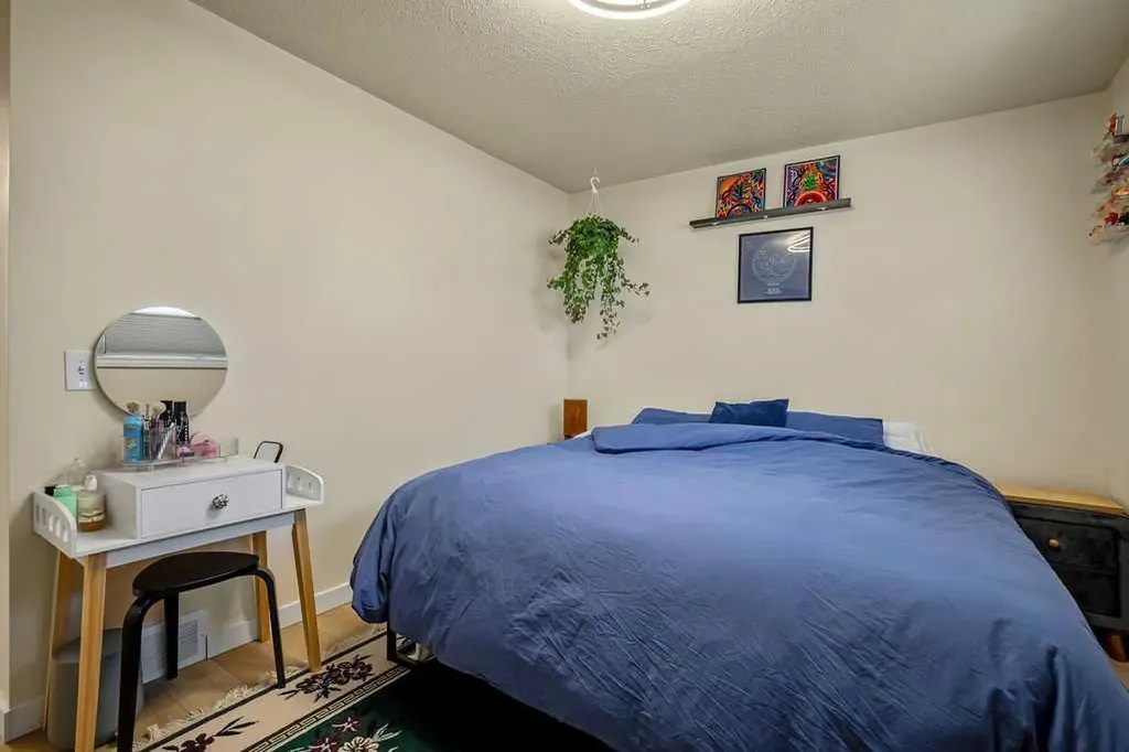 99 Beddington Crescent NE Calgary AB T3K 1N4