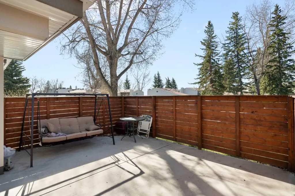13104 Elbow Drive SW Calgary AB T2W 2P2