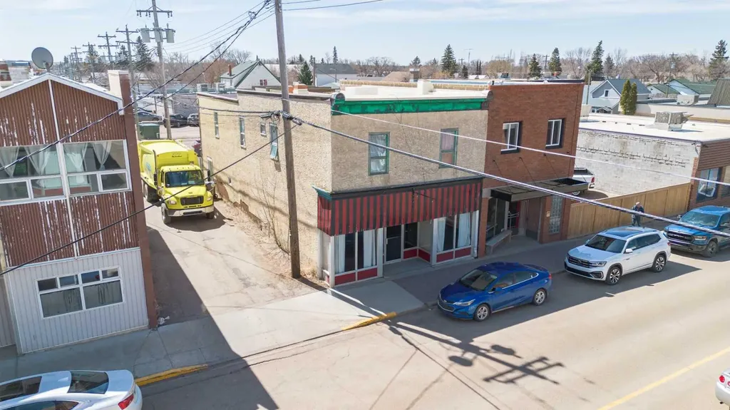 5007 50 Avenue Stettler AB T0C 2L0