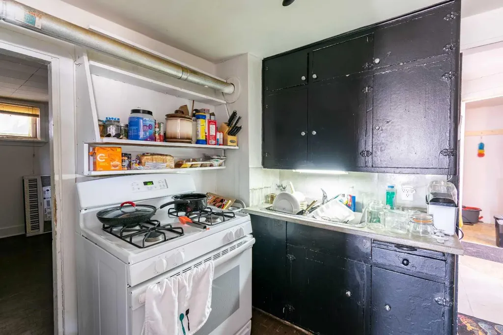 5007 50 Avenue Stettler AB T0C 2L0