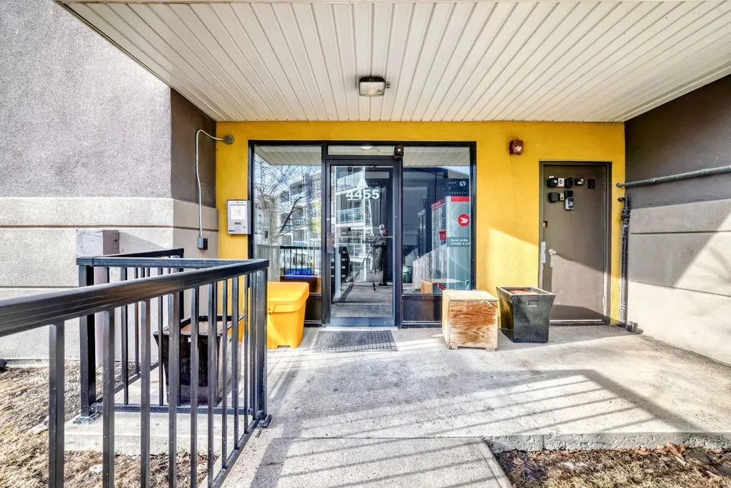4455A Greenview Drive NE Calgary AB T2E 6M1
