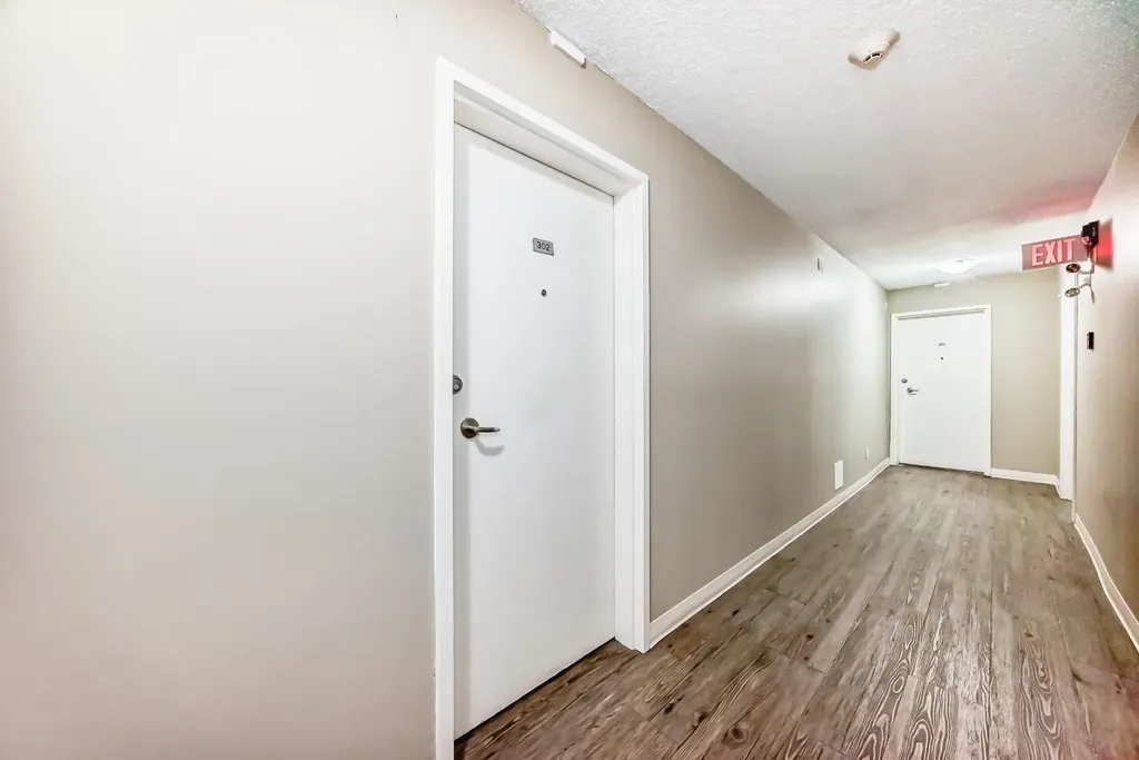 4455A Greenview Drive NE Calgary AB T2E 6M1