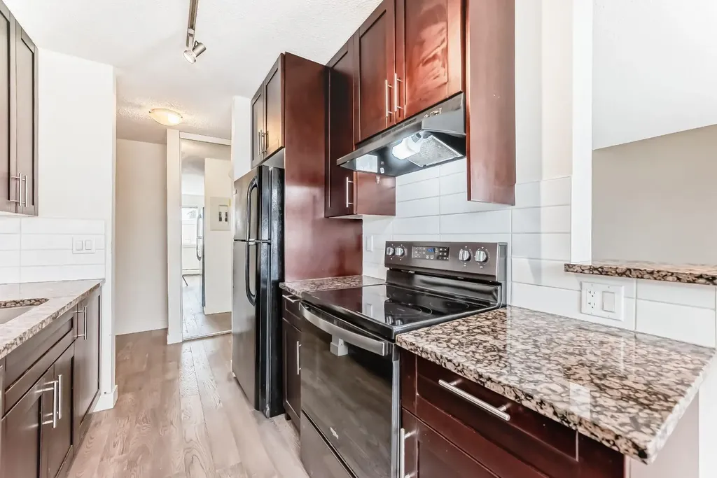 4455A Greenview Drive NE Calgary AB T2E 6M1