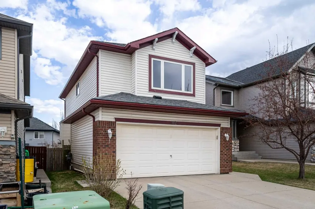 112 Everridge Drive SW Calgary AB T2Y 4R4