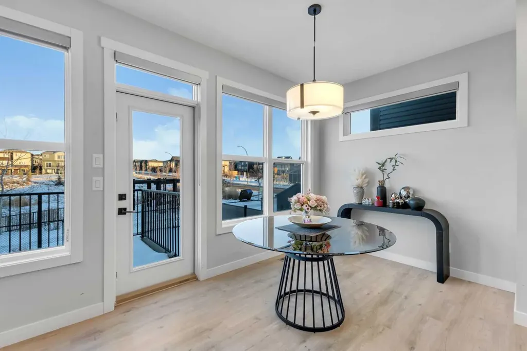14 Carrington Road NW Calgary AB T3P 1L8