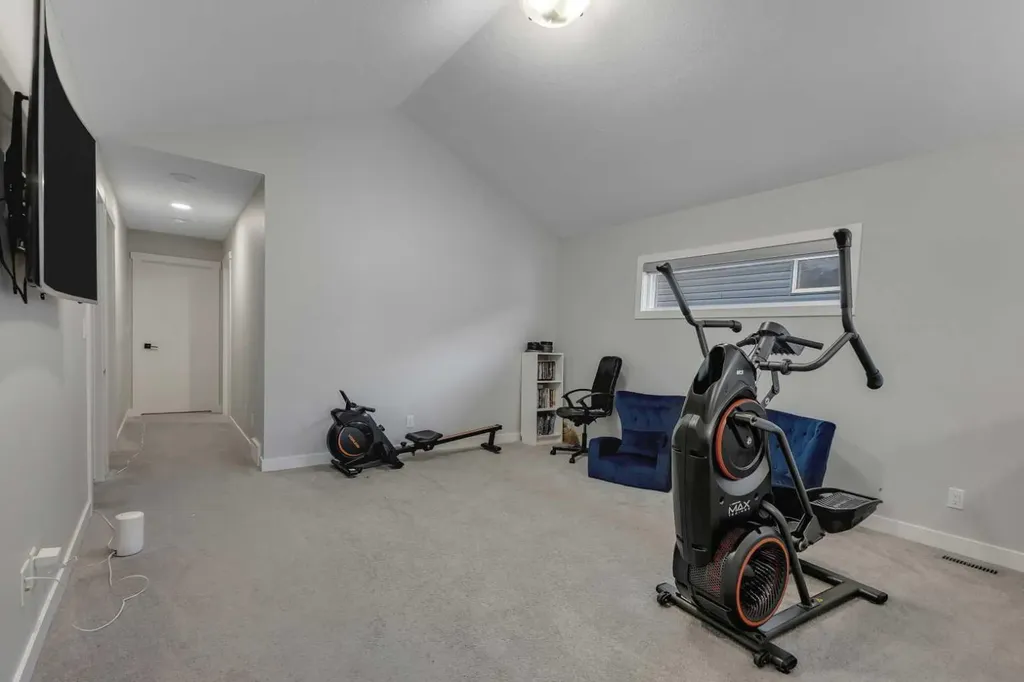14 Carrington Road NW Calgary AB T3P 1L8