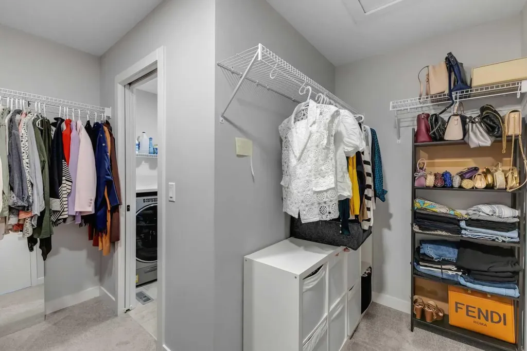 14 Carrington Road NW Calgary AB T3P 1L8
