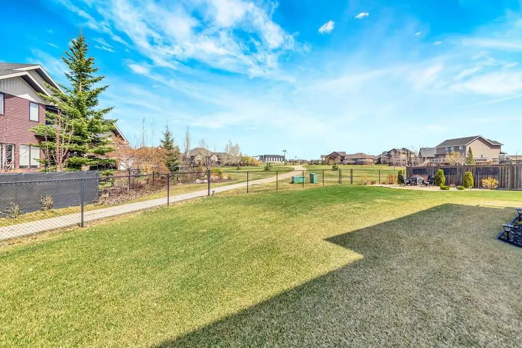 1703 56 Avenue Lloydminster AB T9V 3L5