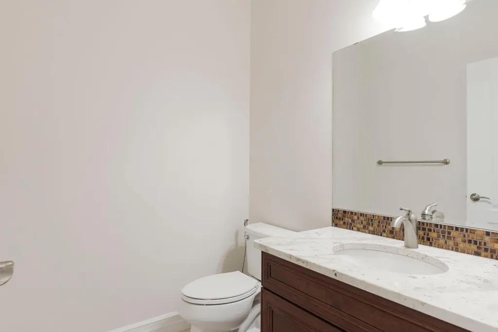 221 Warren Way Fort Mcmurray AB T9H 5H9