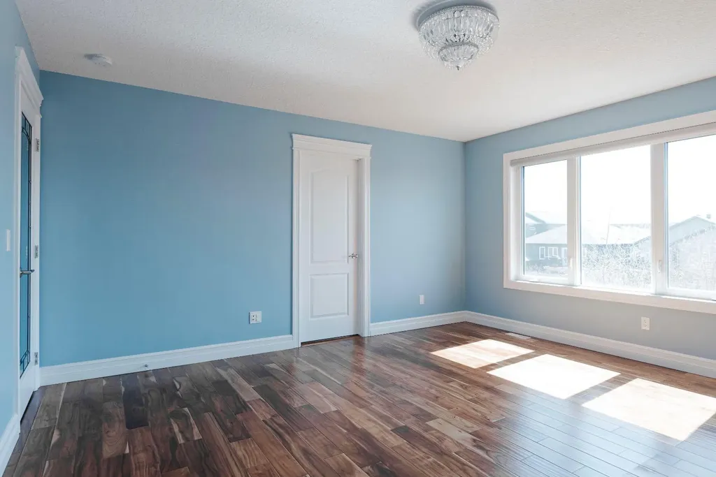 221 Warren Way Fort Mcmurray AB T9H 5H9