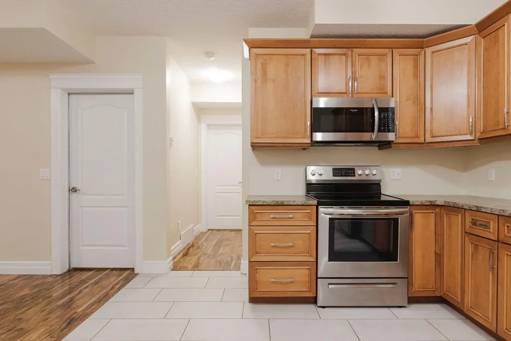 221 Warren Way Fort Mcmurray AB T9H 5H9