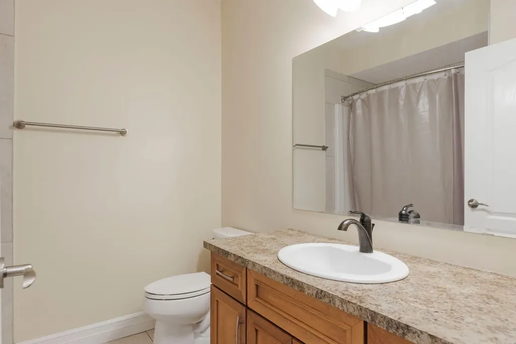 221 Warren Way Fort Mcmurray AB T9H 5H9