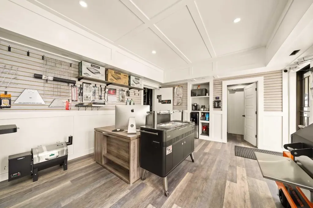 1020 Laut Avenue Crossfield AB T0M 0S0