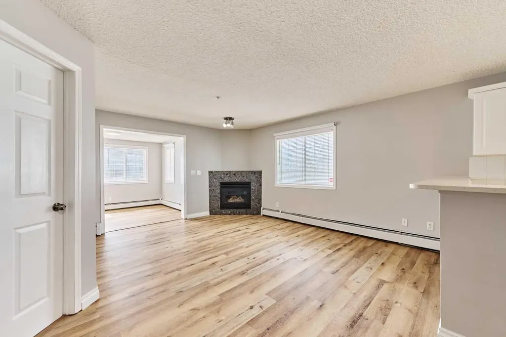 126 14 Avenue SW Calgary AB T2R0L9