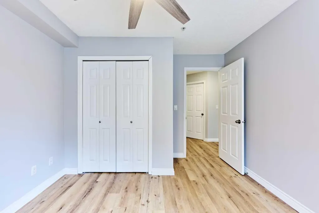 126 14 Avenue SW Calgary AB T2R0L9