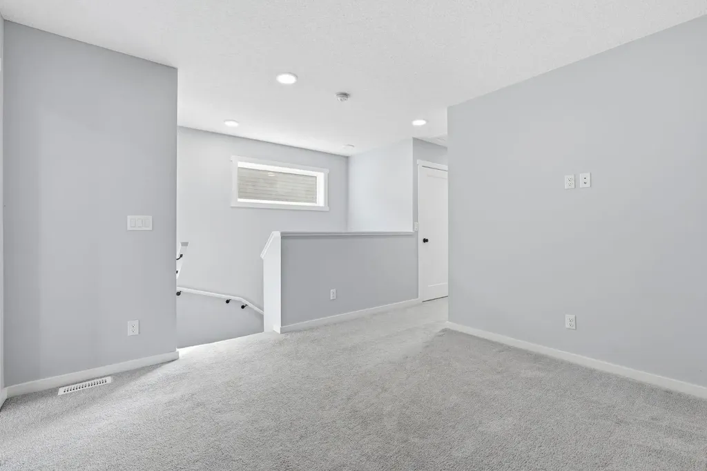 141 Belmont Drive SW Calgary AB T2X4Z7